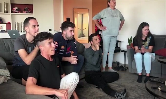 Il fratello va sul podio e Marquez si scatena