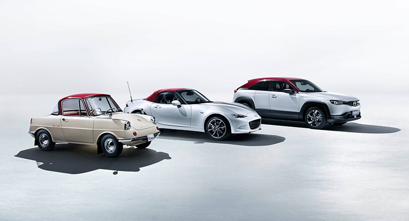 Mazda 100th Anniversary, quando il colore si fa storia: le immagini