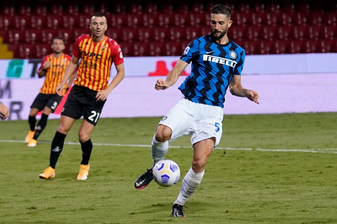 Inter, Radu e Gagliardini ancora positivi