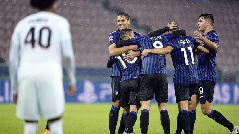 Champions, l'Atalanta dà spettacolo: capolavori di Gomez e Miranchuk