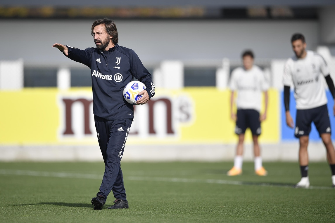 Juve, Pirlo prepara la partita di Champions contro il Ferencvaros