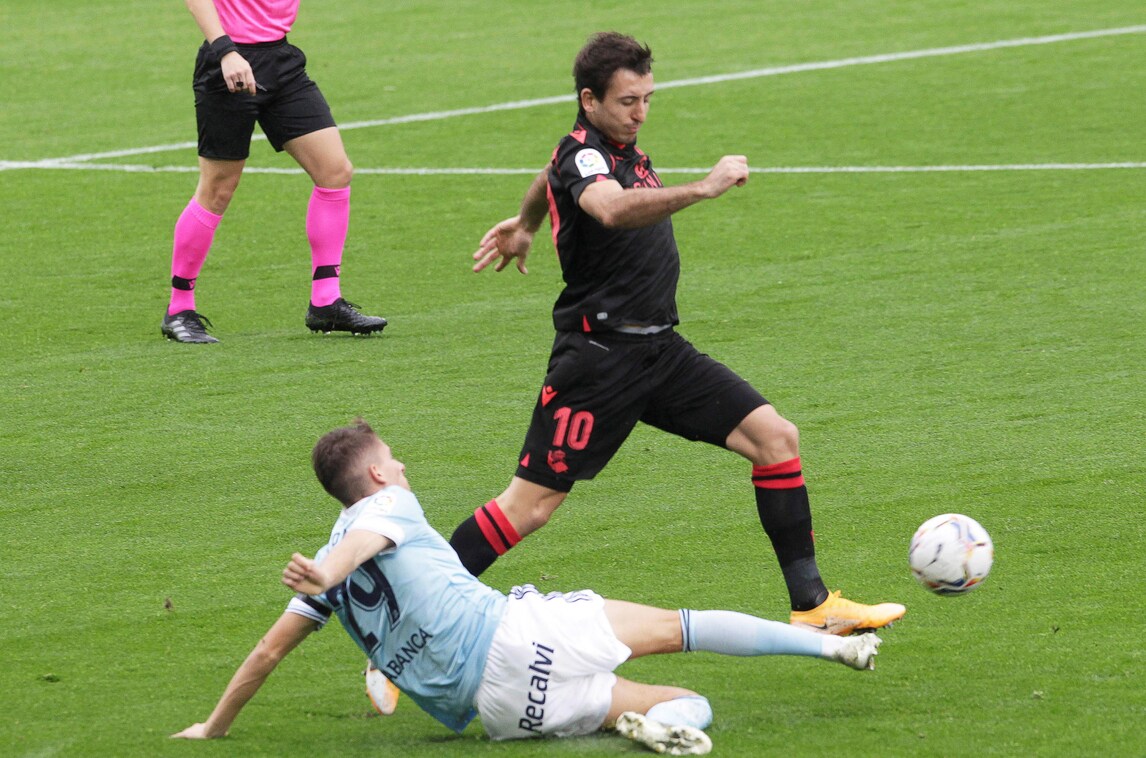 La Real Sociedad vince 4-1 e torna in vetta alla Liga. Show nel finale tra Valencia e Getafe