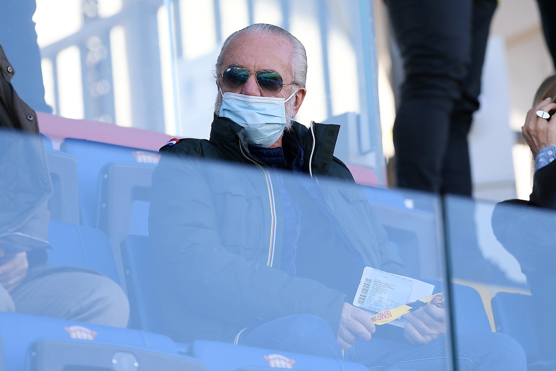 De Laurentiis, omaggio a Gigi Proietti: “Ci hai fatto ridere fino alle lacrime“