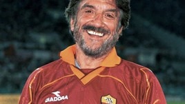 Gigi Proietti e l'amore per la Roma: “Le prove? Scusate ma c'è la Magica...“