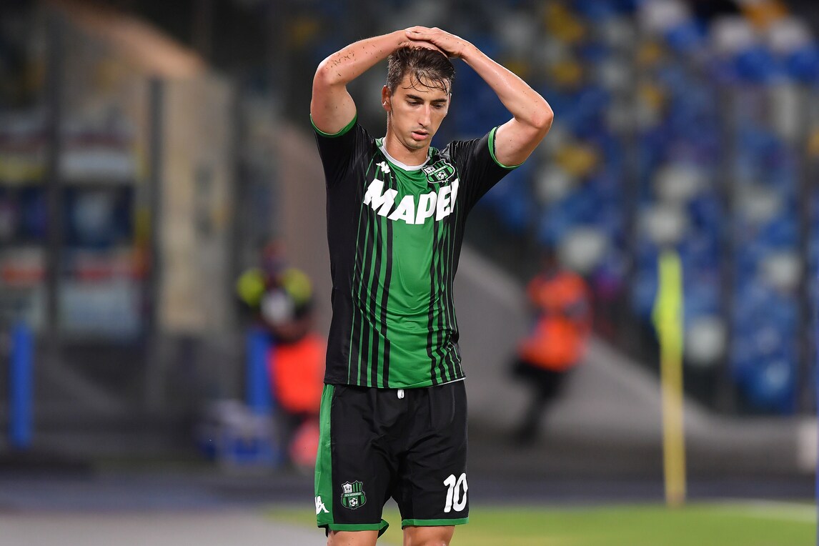 Covid, il Sassuolo: “Positivi Djuricic, Ricci e Haraslin. Toljan è guarito“