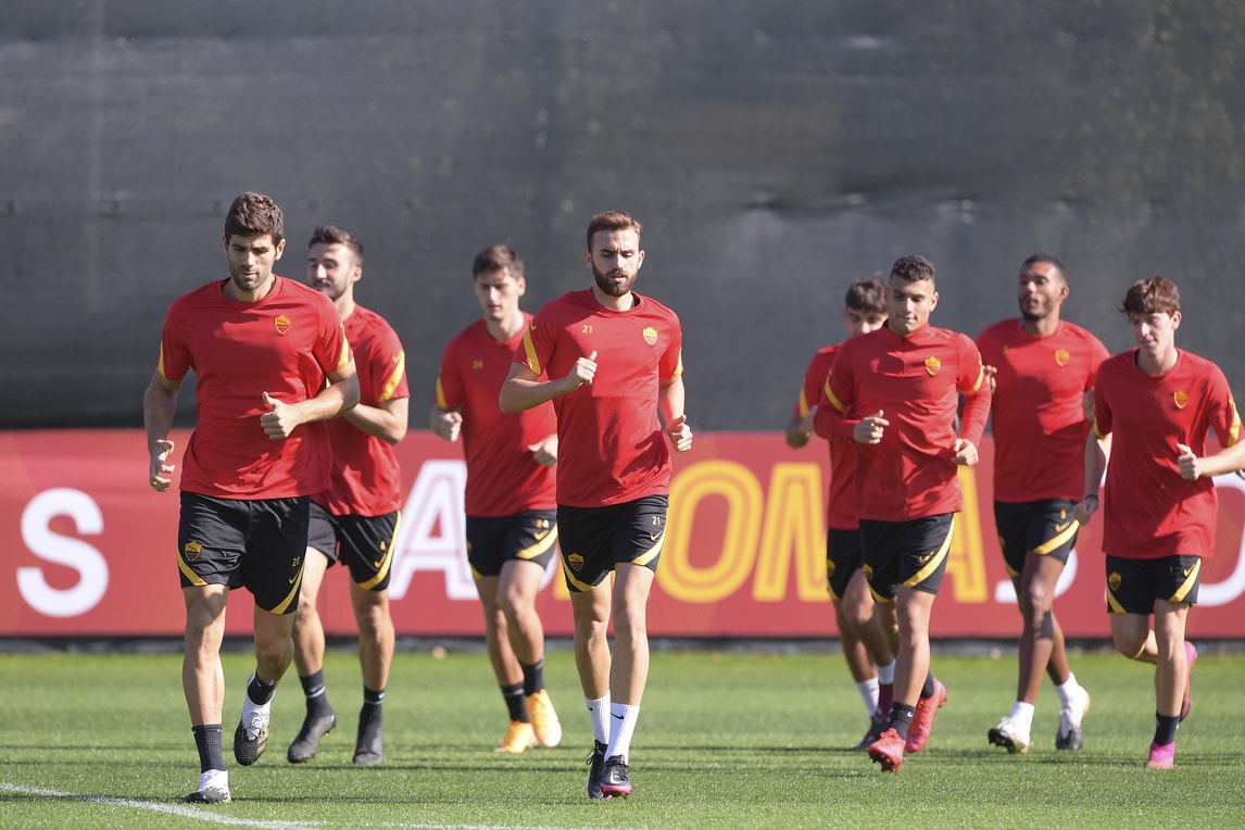 Roma, rifinitura pre Cluj: out Carles Perez. Diawara termina l'isolamento
