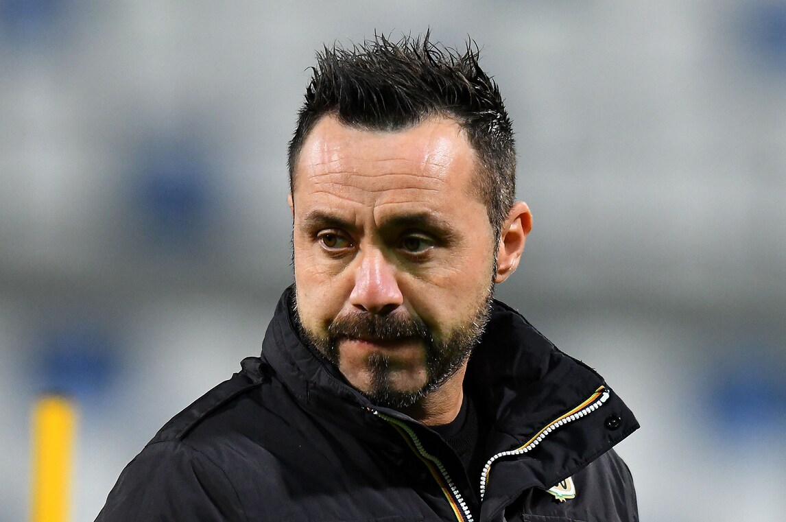 Sassuolo, De Zerbi: “Maradona il più grande. Ha emozionato tutti“