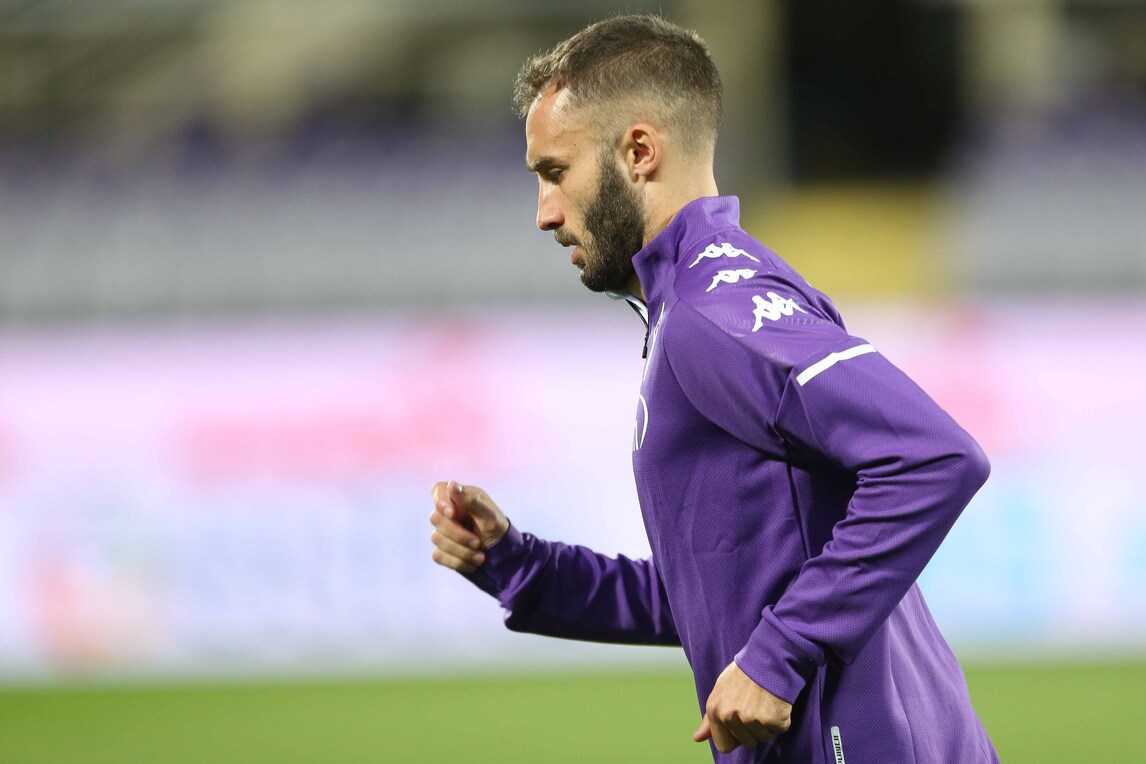Fiorentina, Pezzella prova a essere pronto per il Benevento