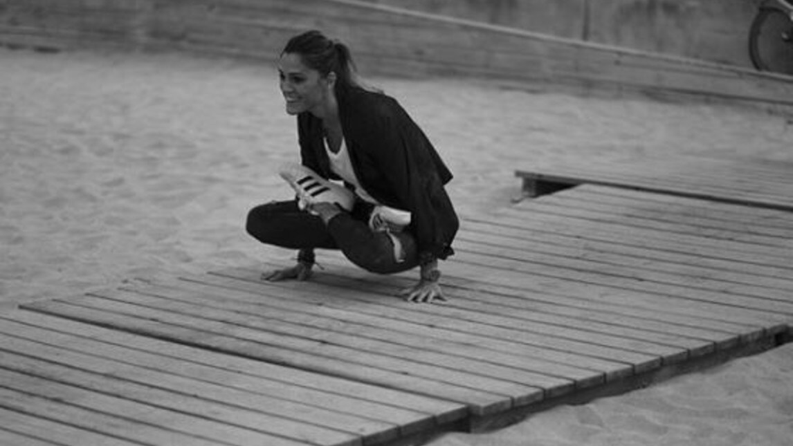 <p>Ieri i social sono stati sorpresi dalla mamma del neo campione del mondo della MotoGp</p>
