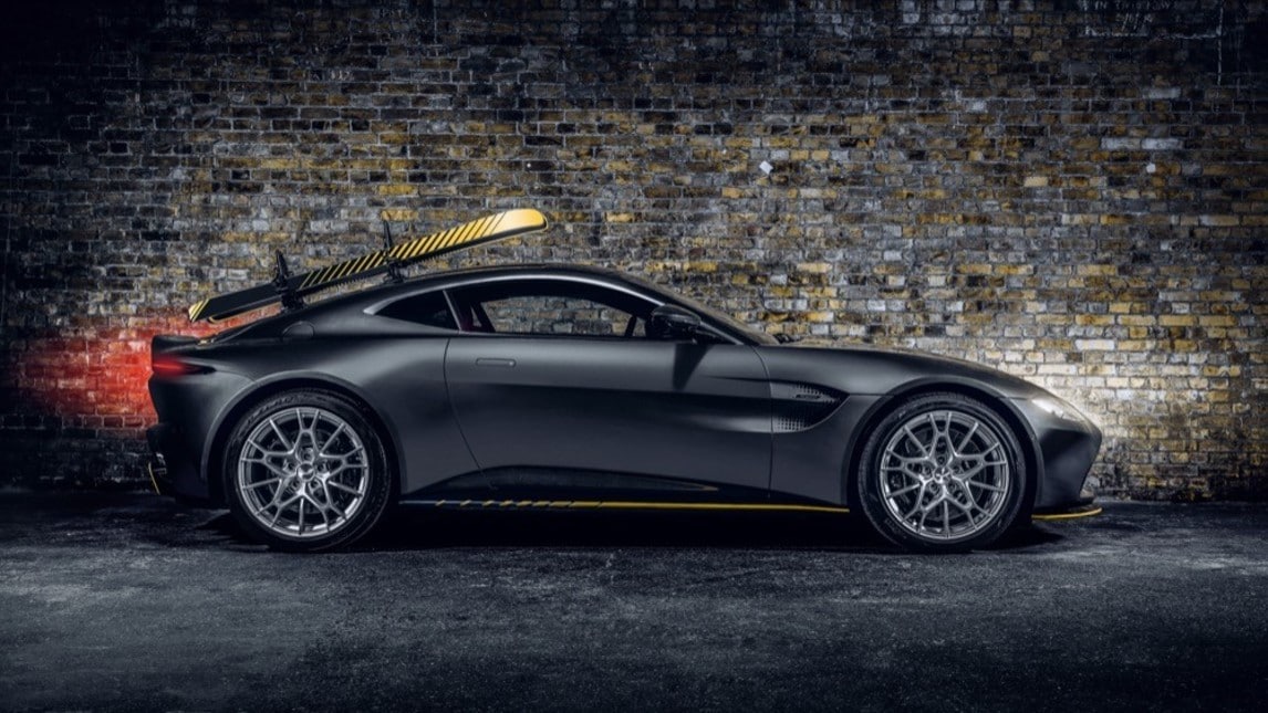 Aston Martin Vantage, ecco la 007 edition IMMAGINI