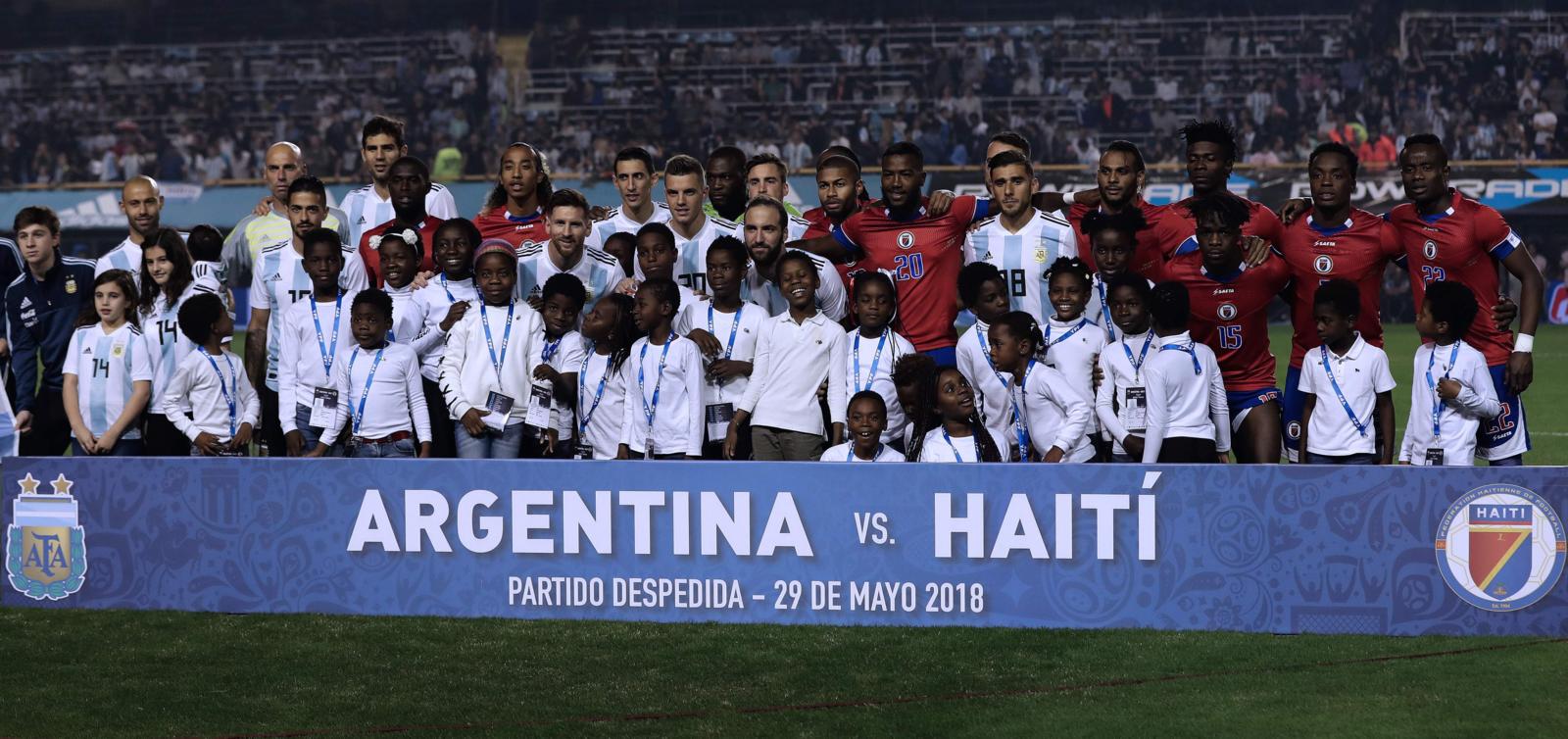 Haiti, abusava delle calciatrici: bandito a vita il presidente della Federazione
