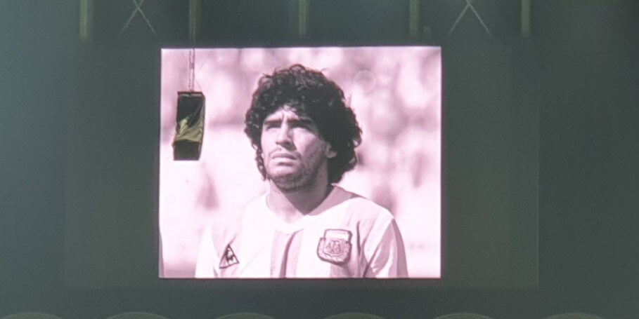 Inter-Real Madrid, Maradona sul maxischermo prima del fischio d'inizio