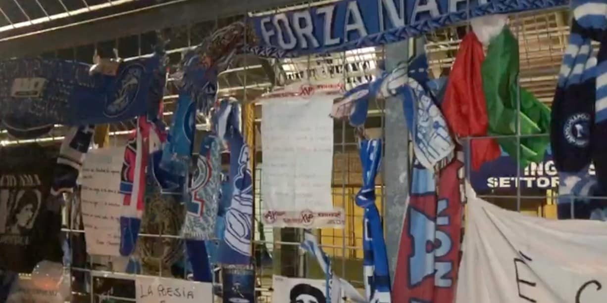 Tutta Napoli in pellegrinaggio allo stadio Maradona