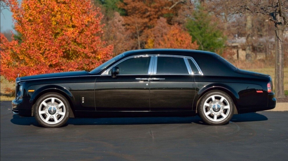 Rolls Royce Phantom di Trump all'asta: le immagini