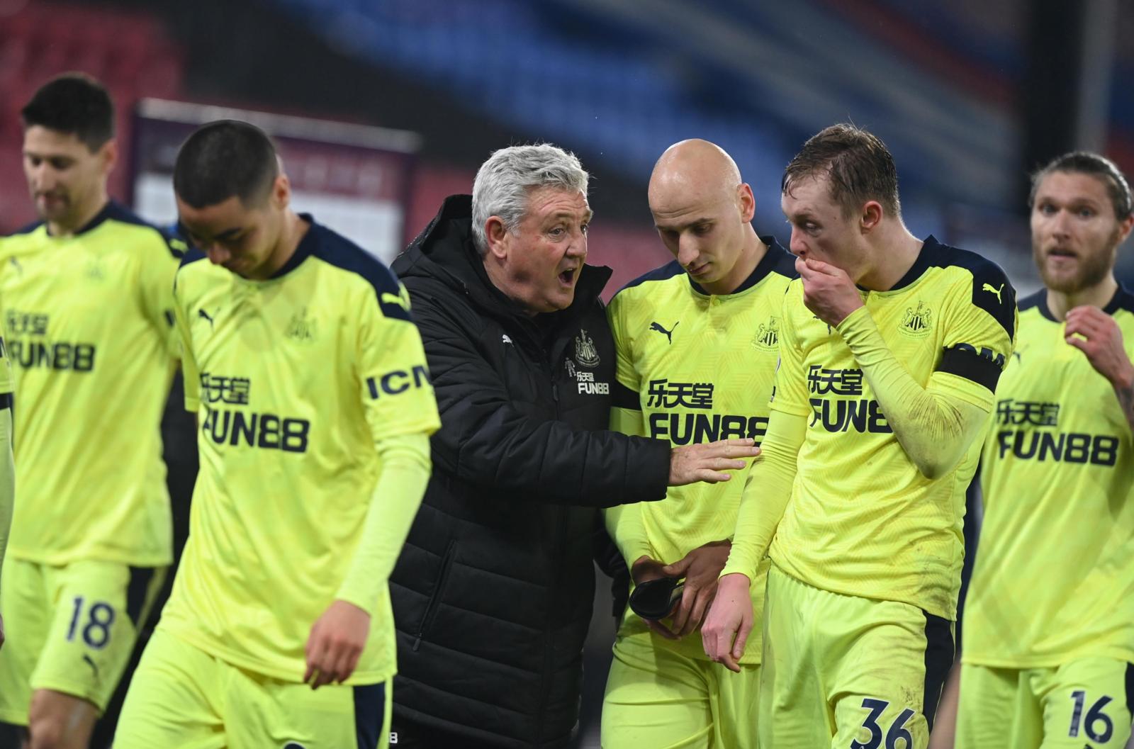 Premier League, Aston Villa-Newcastle rinviata per Covid