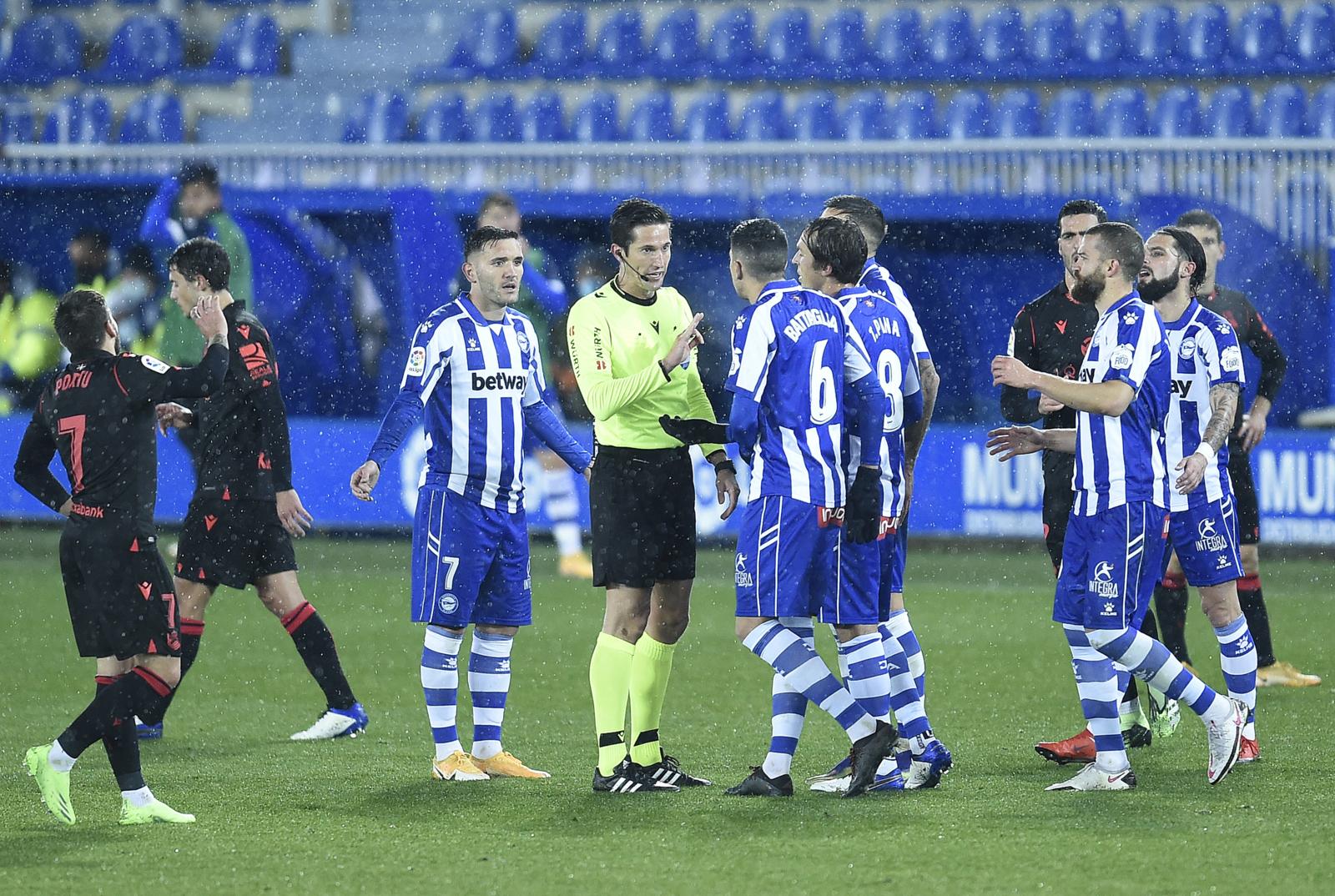 Real Sociedad, solo 0-0 con l'Alavés. Ko David Silva: Napoli a rischio