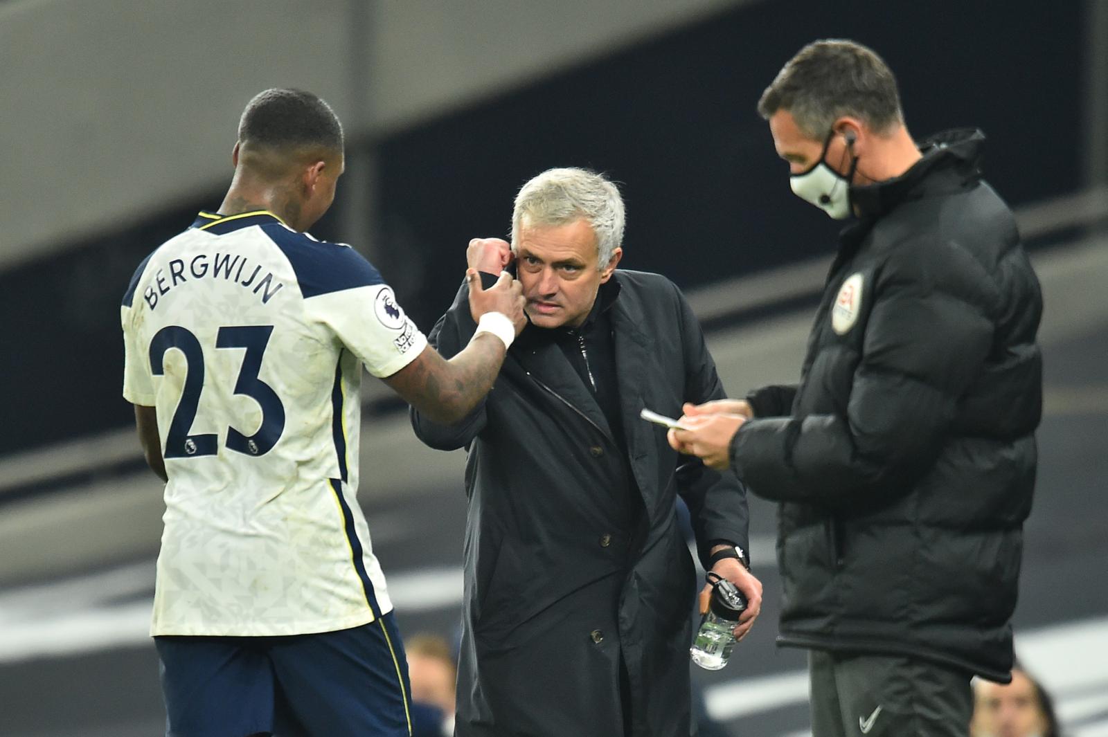 Mourinho e la lezione agli allievi di Guardiola