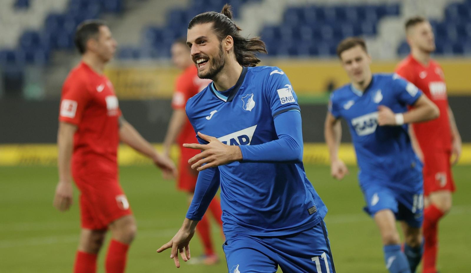 L'Hoffenheim piega l'Augsburg e lo aggancia: doppietta di Grillitsch