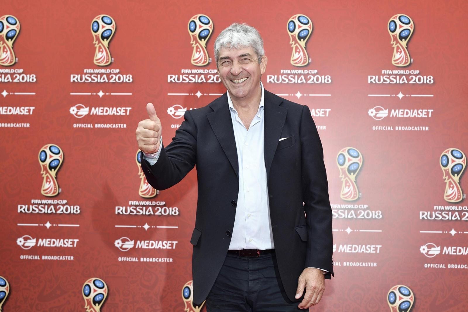 Roma, il cordoglio per la scomparsa di Paolo Rossi