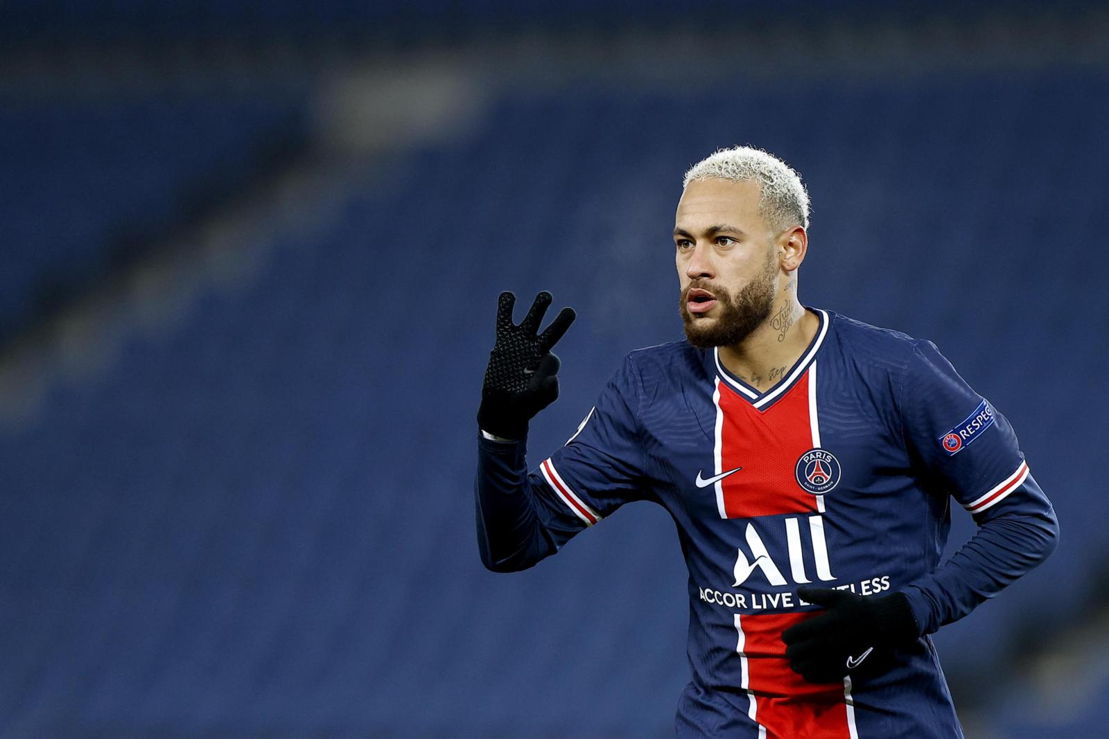 Neymar, l'entourage spiega: “Al party invitati in 150 e non 500“