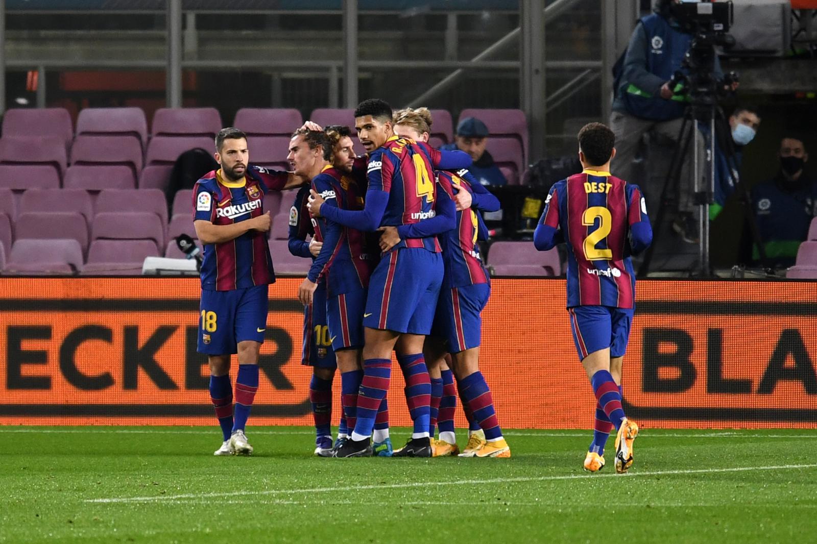 Messi fa risorgere il Barcellona: Koeman respira