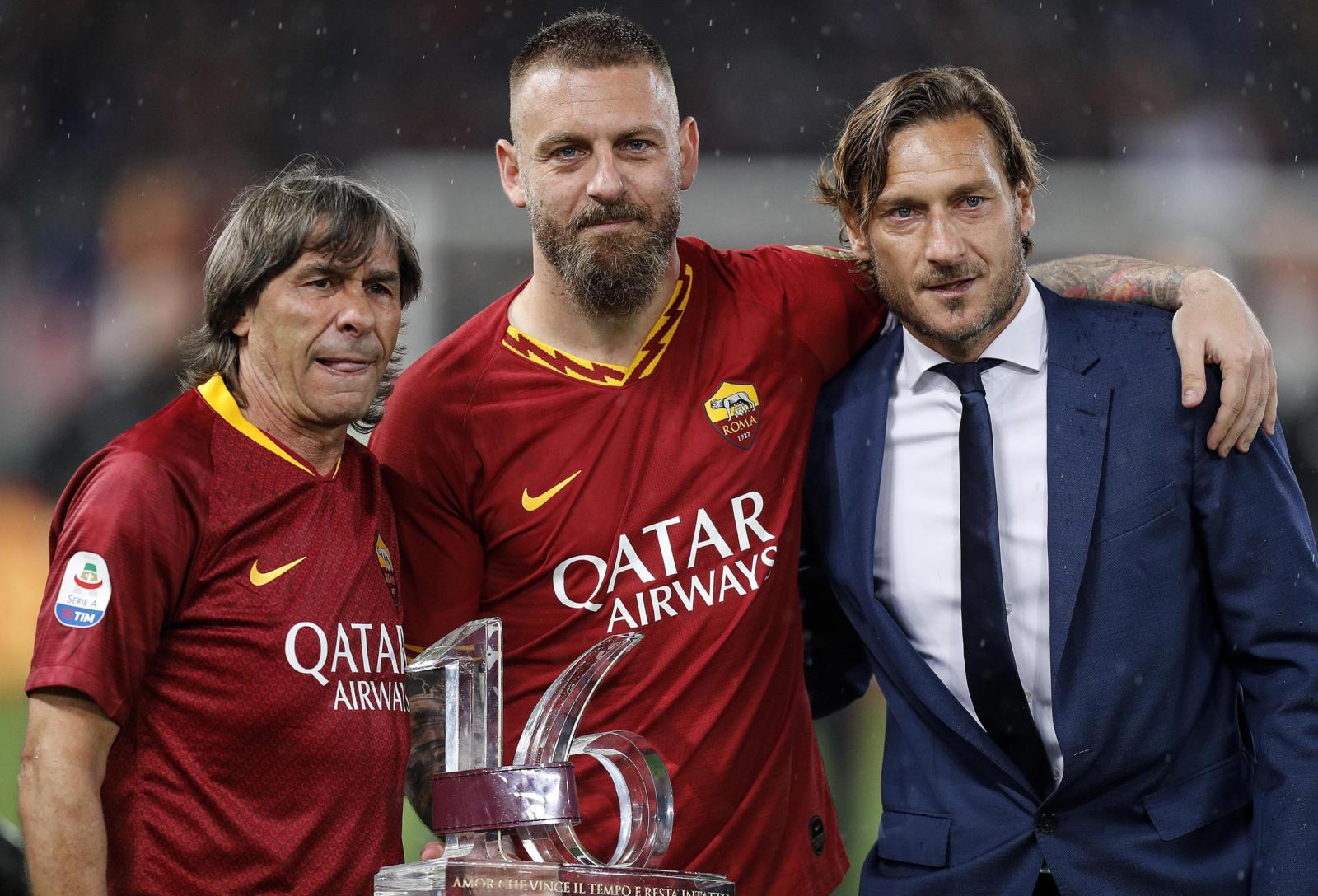 Roma, De Rossi: “Nessuno come Totti, è il migliore con cui ho giocato“