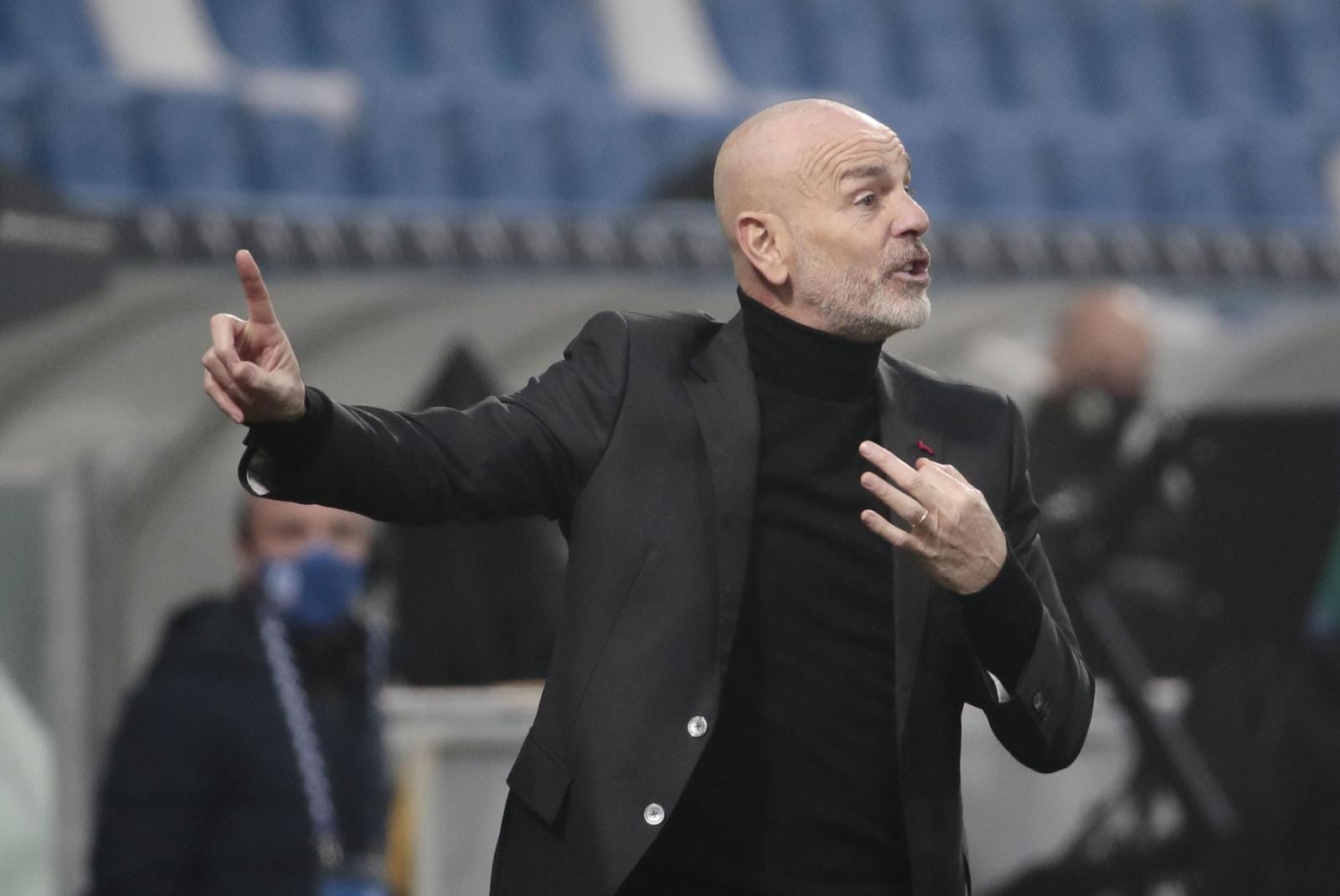 Pioli: “Il gol di Leao? Abbiamo 4-5 schemi da calcio di avvio”