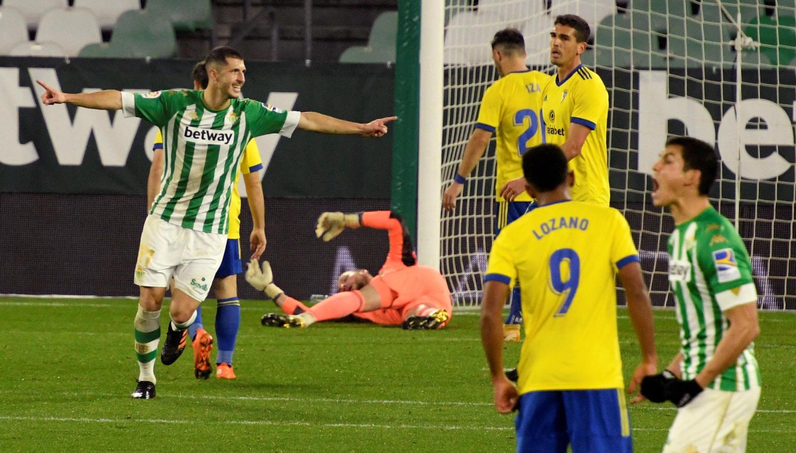 Liga, vincono Betis e Alaves. Pari Getafe