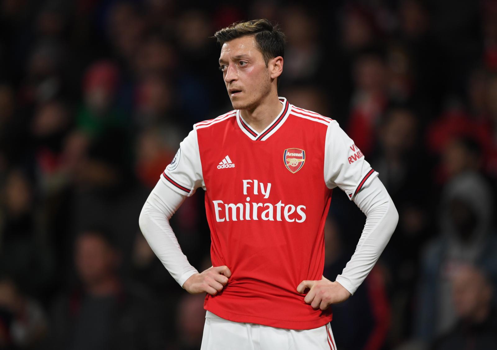 Ozil, frecciate ad Arsenal e Arteta: “Quanto manca Wenger... Ramsey? Fantastico“