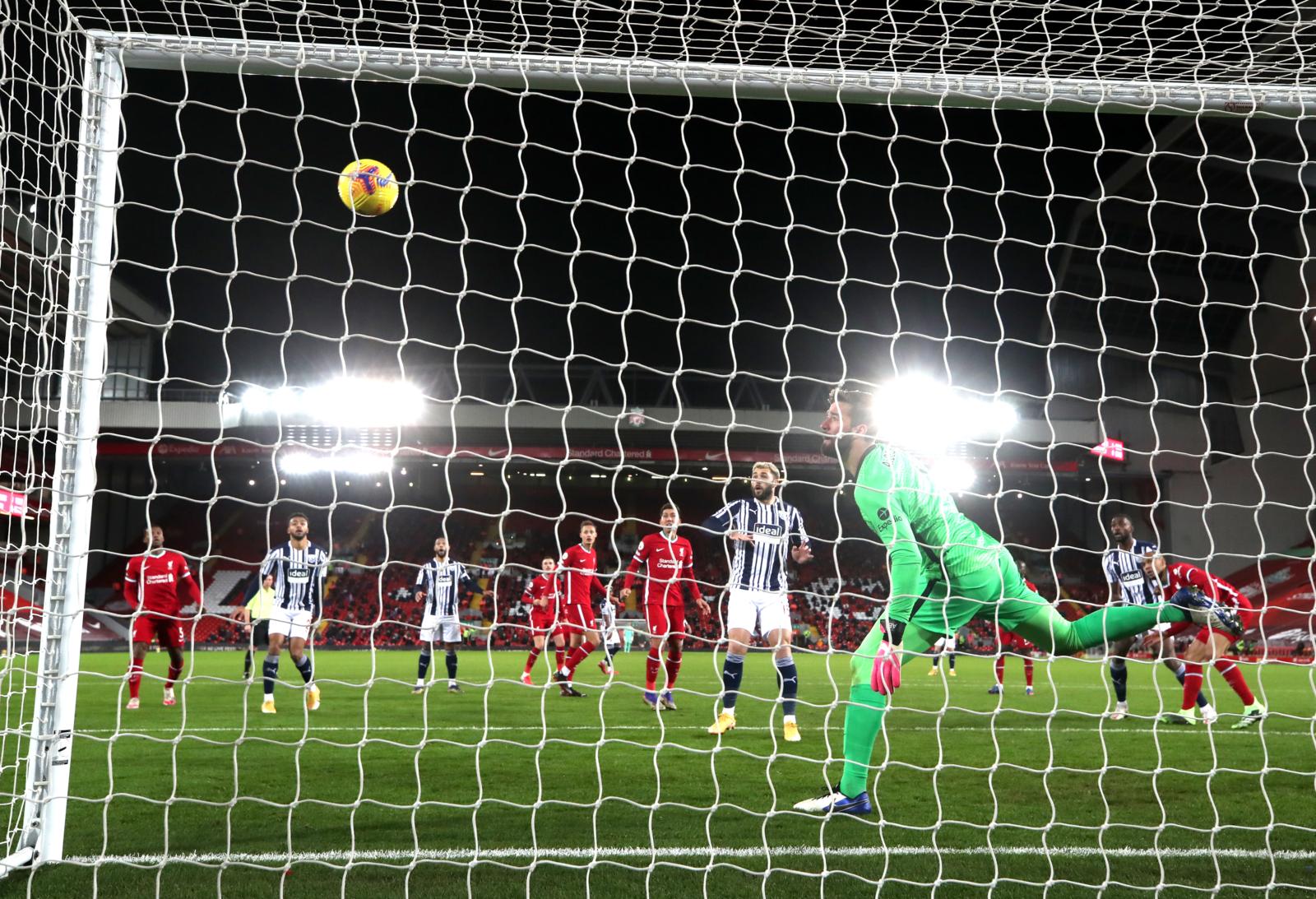 Liverpool fermato dal West Bromwich, sorride il Leeds di Bielsa