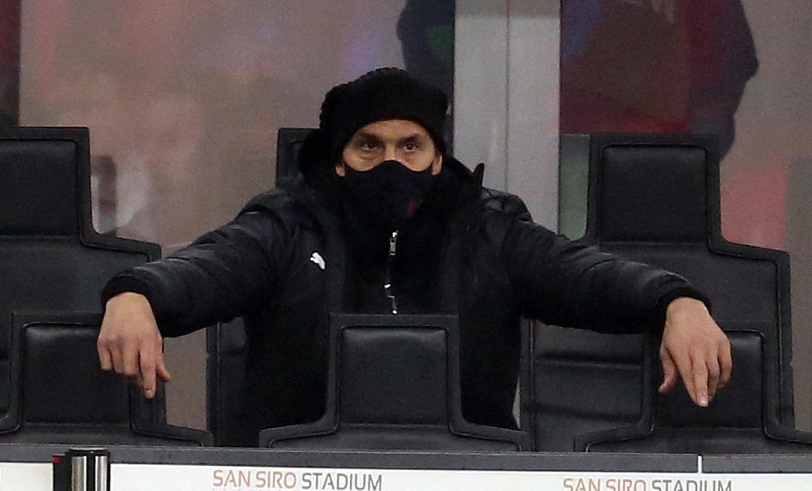 Milan, Ibrahimovic torna in Italia: per lui subito nuovi accertamenti