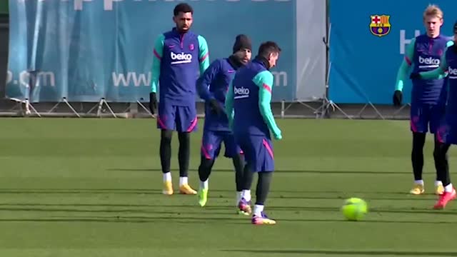 Barcellona, l'allenamento di Messi e compagni