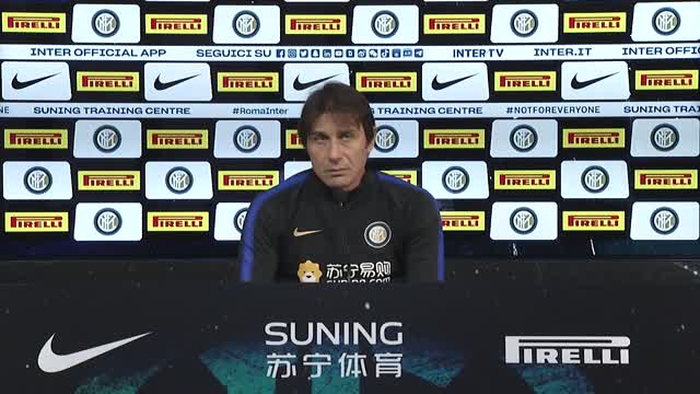 Inter, Conte: “Non parte e non arriva nessuno. E sulla cessione…”