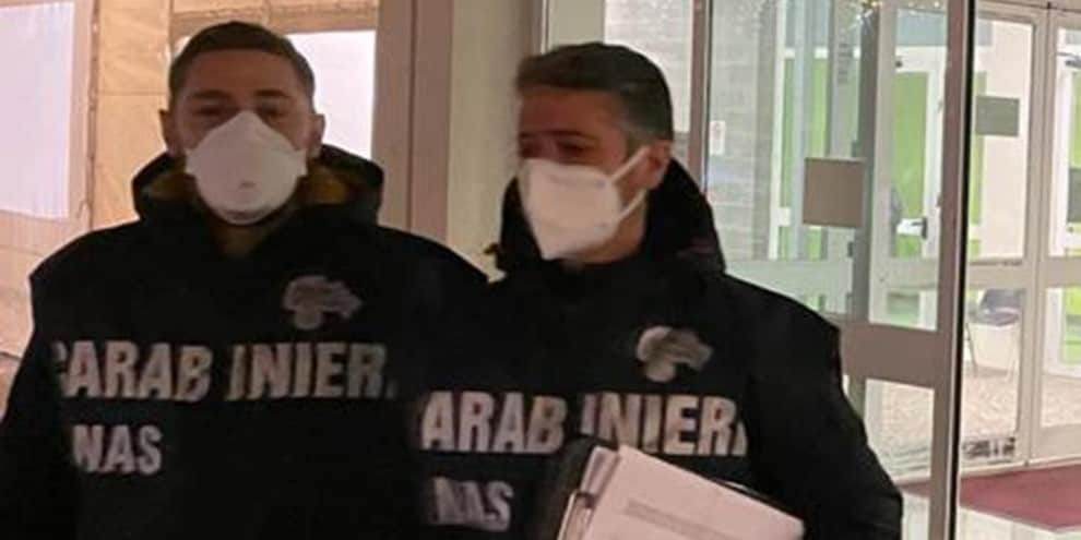 123027996 b261fe7a 4b67 45a9 8465 f1f50cac1a69 - Il mistero del farmaco cinese anti-Covid venduto illegalmente 123027996 b261fe7a 4b67 45a9 8465 f1f50cac1a69 - Il mistero del farmaco cinese anti-Covid venduto illegalmente