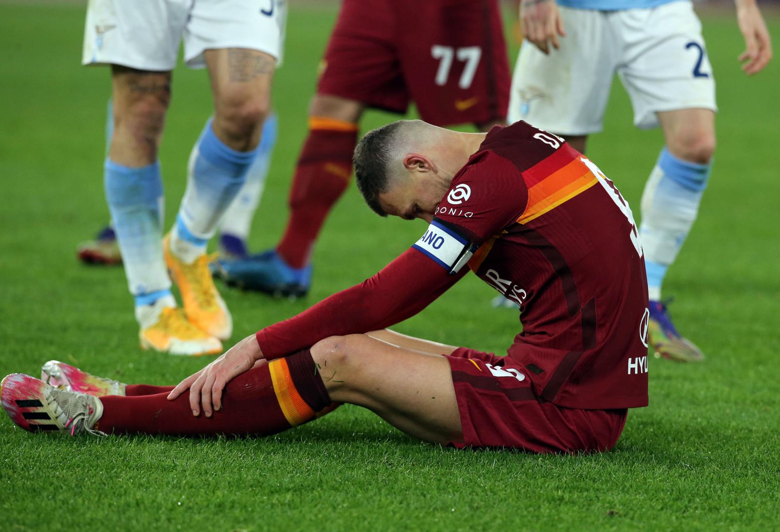Roma, Dzeko scomparso: un capitano molle e inadeguato