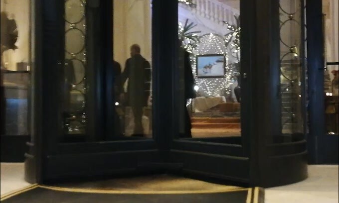 Milan, Mandzukic arriva in hotel