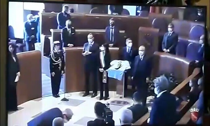 Premiazione Immobile, l'esecuzione dell'inno