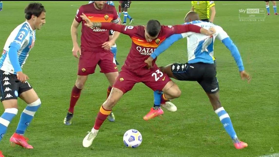 Roma-Napoli, scintille fra Mancini e Osimhen