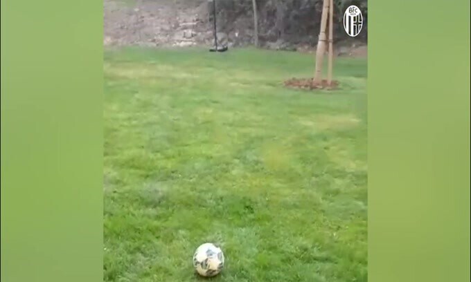 Il piccolo Tommaso sfida Mihajlovic, ma il tecnico non perdona!