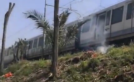 181146781 51b74085 ee21 4453 b6d8 f79055ffdddb - Roma-Lido in fiamme: il guasto ai cavi elettrici scatena il panico VIDEO 181146781 51b74085 ee21 4453 b6d8 f79055ffdddb - Roma-Lido in fiamme: il guasto ai cavi elettrici scatena il panico VIDEO