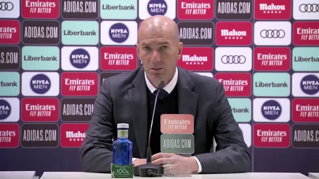 Zidane pigliatutto: "Siamo vivi in campionato e in Champions"