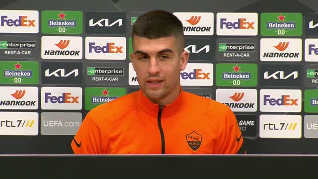 Mancini: "Certe cose vengono dette per tirare la Roma nei casini..."