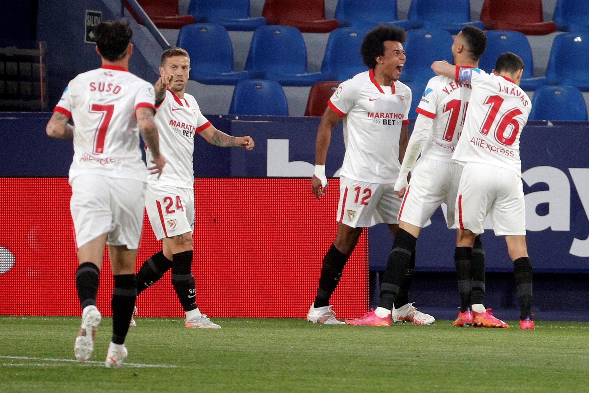 Liga, vince il Siviglia di Gomez: è a -3 dall'Atletico capolista