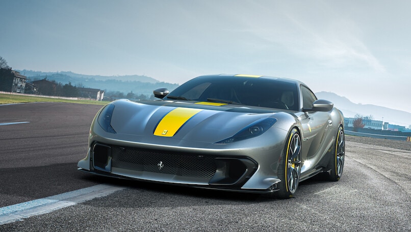 Ferrari 812 Versione Speciale col V12