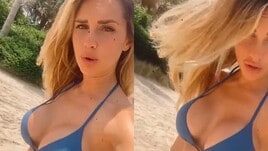 Lady Rugani, bikini da urlo per andare sulla moto d'acqua