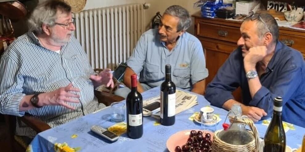 “Sarri mi ha detto chi vincerà lo scudetto“: la rivelazione di Guccini