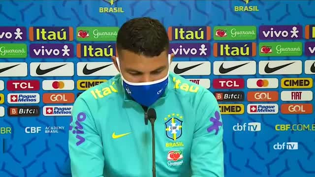 Thiago Silva: "Spero di fare come Maldini al Milan e giocare fino a 40 anni"