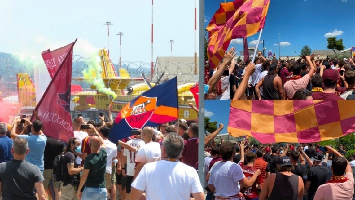 Roma, delirio a Ciampino per l'arrivo di Mourinho