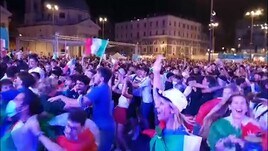 Chiesa-gol, Piazza del Popolo esplode di gioia