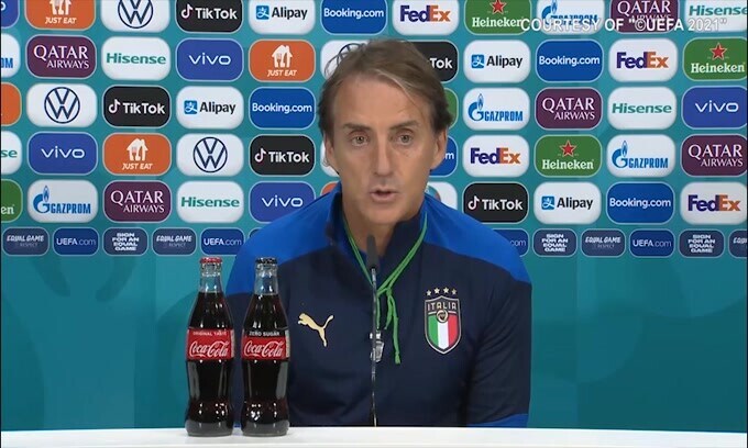 Mancini: "Non ho vinto da calciatore, spero di farlo da allenatore"